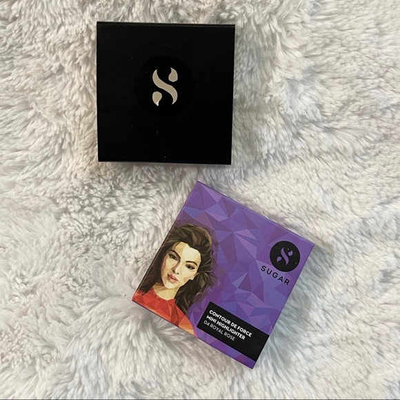 Sugar Contour De Force Mini Highlighter - Picture 2 of 8